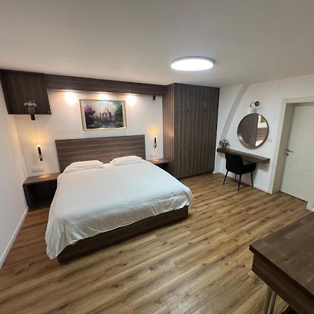 Johny'S Boutique Apartment 하이파 외부 사진