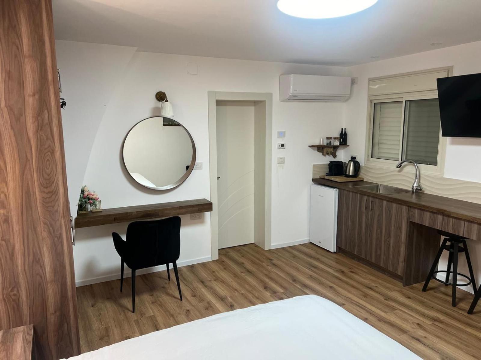 Johny'S Boutique Apartment 하이파 외부 사진