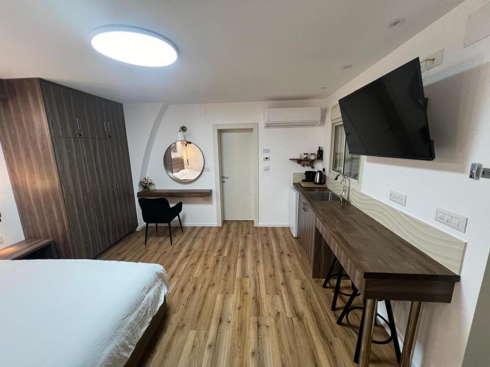 Johny'S Boutique Apartment 하이파 외부 사진