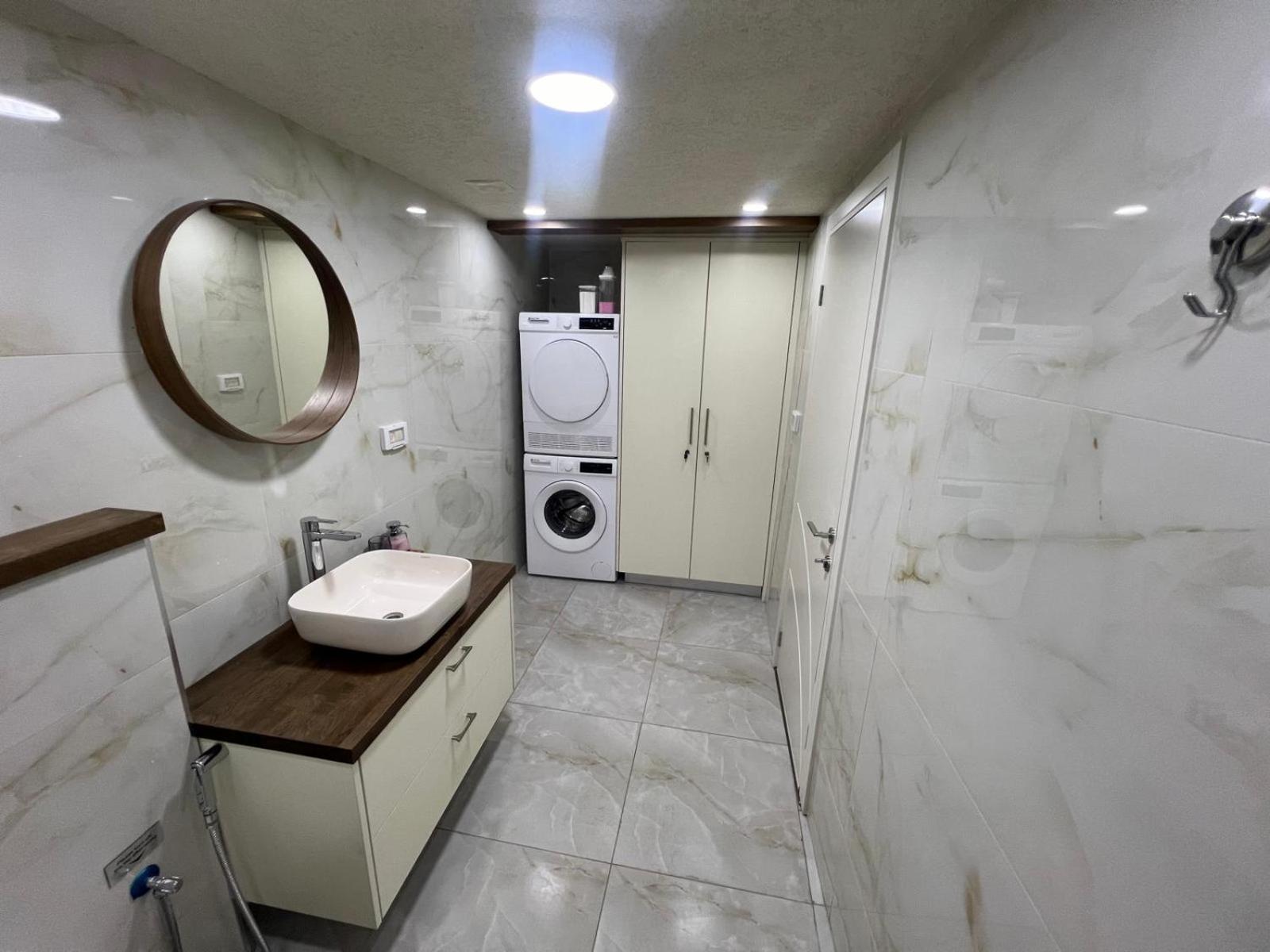Johny'S Boutique Apartment 하이파 외부 사진